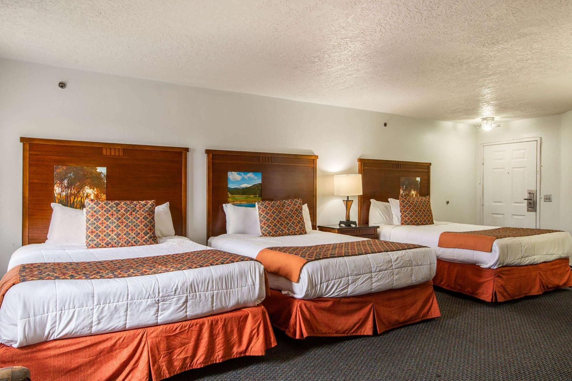 Sandia Peak Inn Old Town Abq, A Howard Johnson By Wyndham Албукерке Екстериор снимка